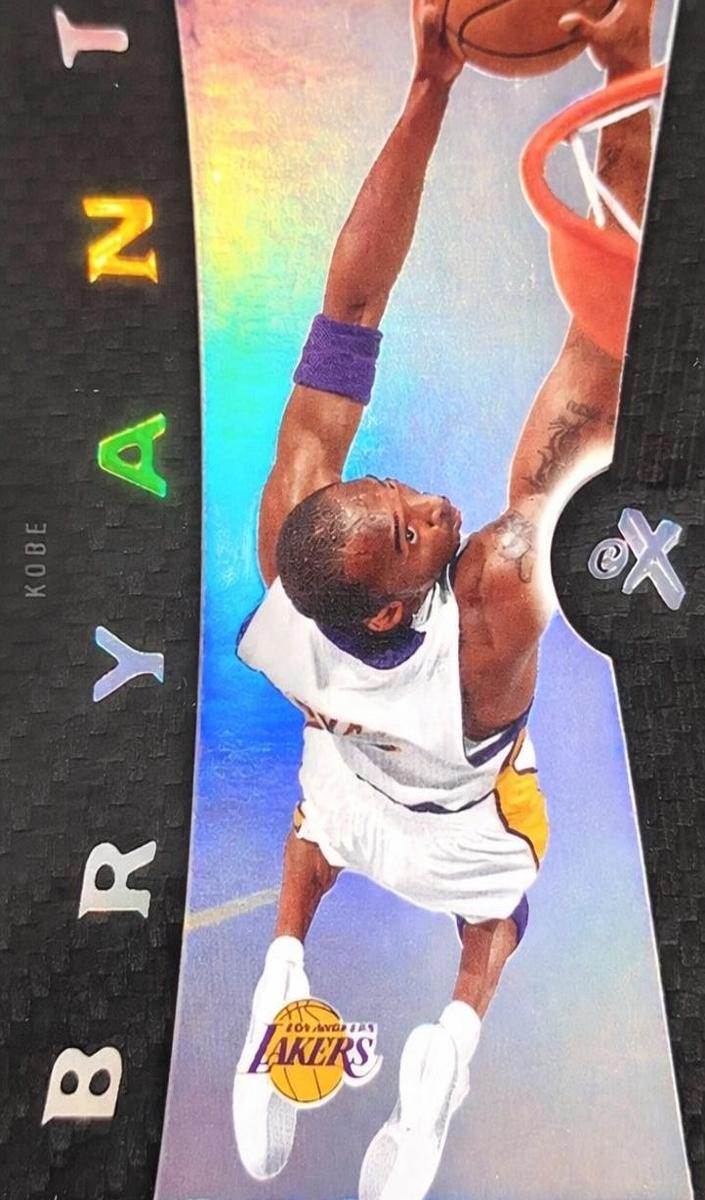 2006 Kobe Bryant #17
