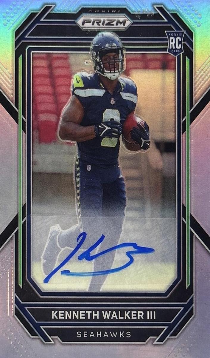 Kenneth Walker III 2022 Prizm Football card
