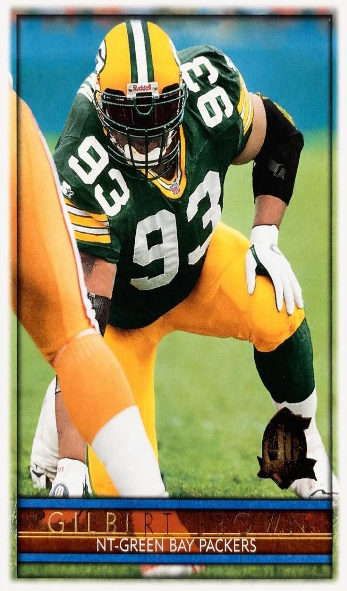 1996 Topps Gilbert Brown #272 card
