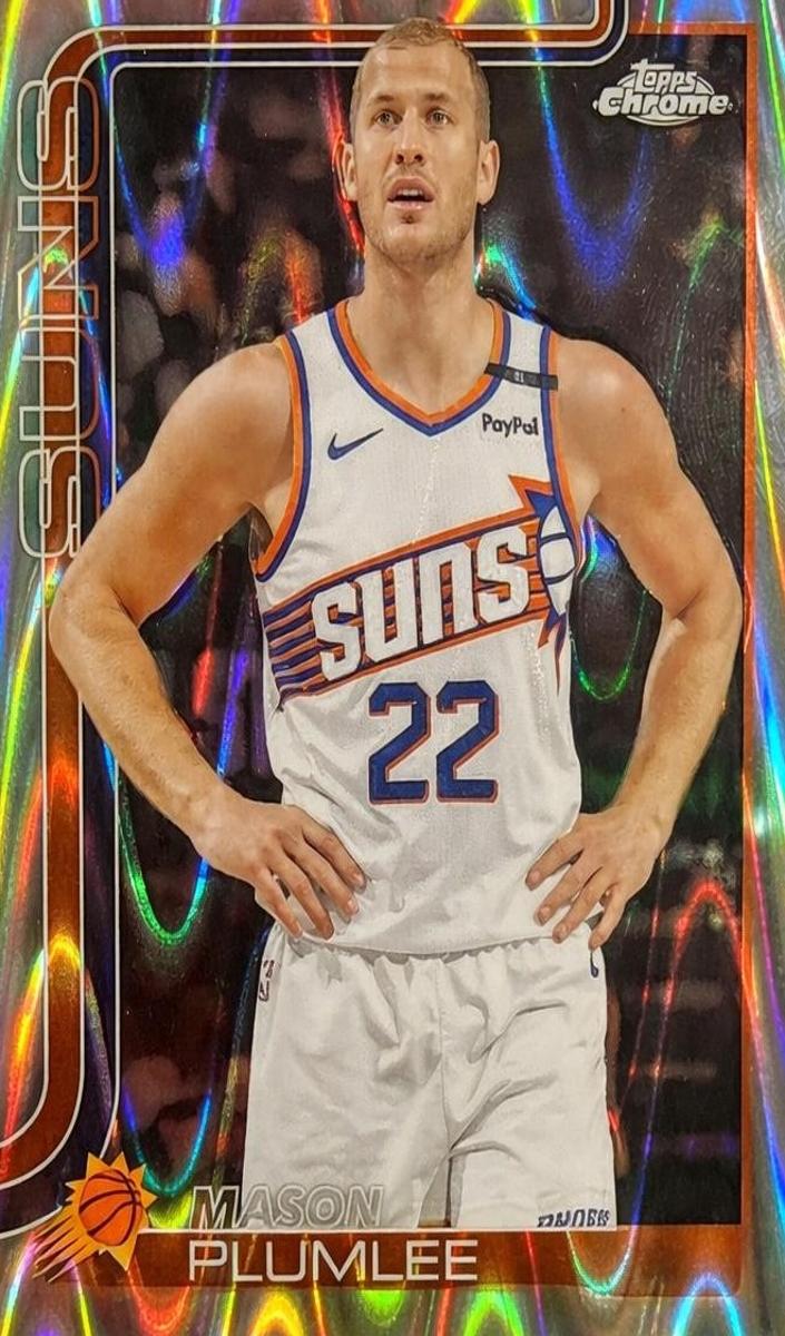 Mason Plumlee 2025-26 Topps Chrome Basketball card