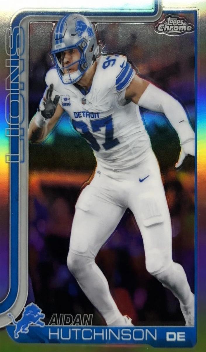 Aidan Hutchinson 2025 Topps Chrome Football card
