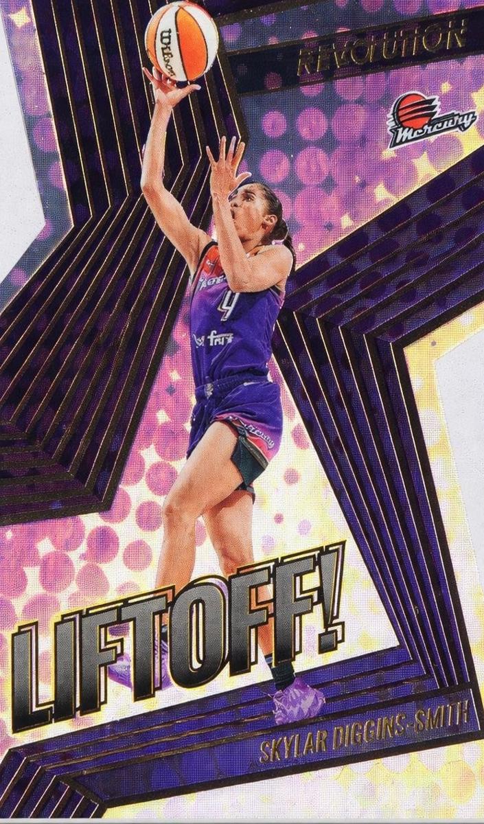 2022 Panini Revolution WNBA Skylar Diggins-Smith #10 card