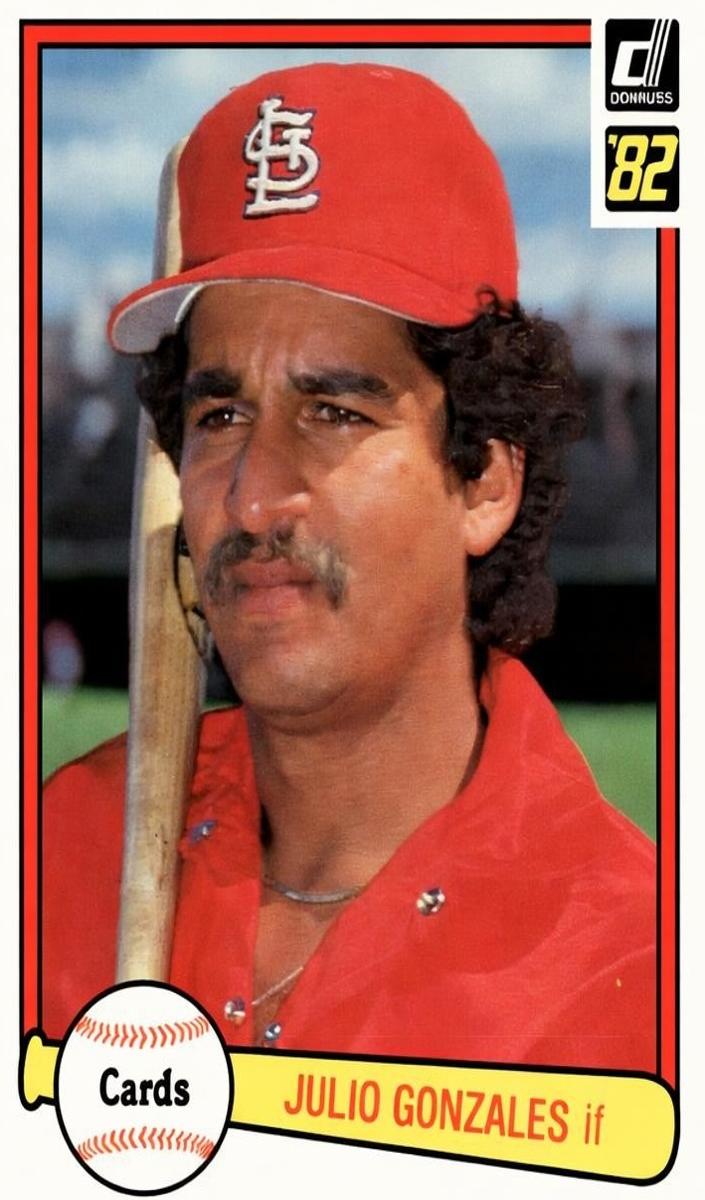 1982 Julio Gonzalez #645