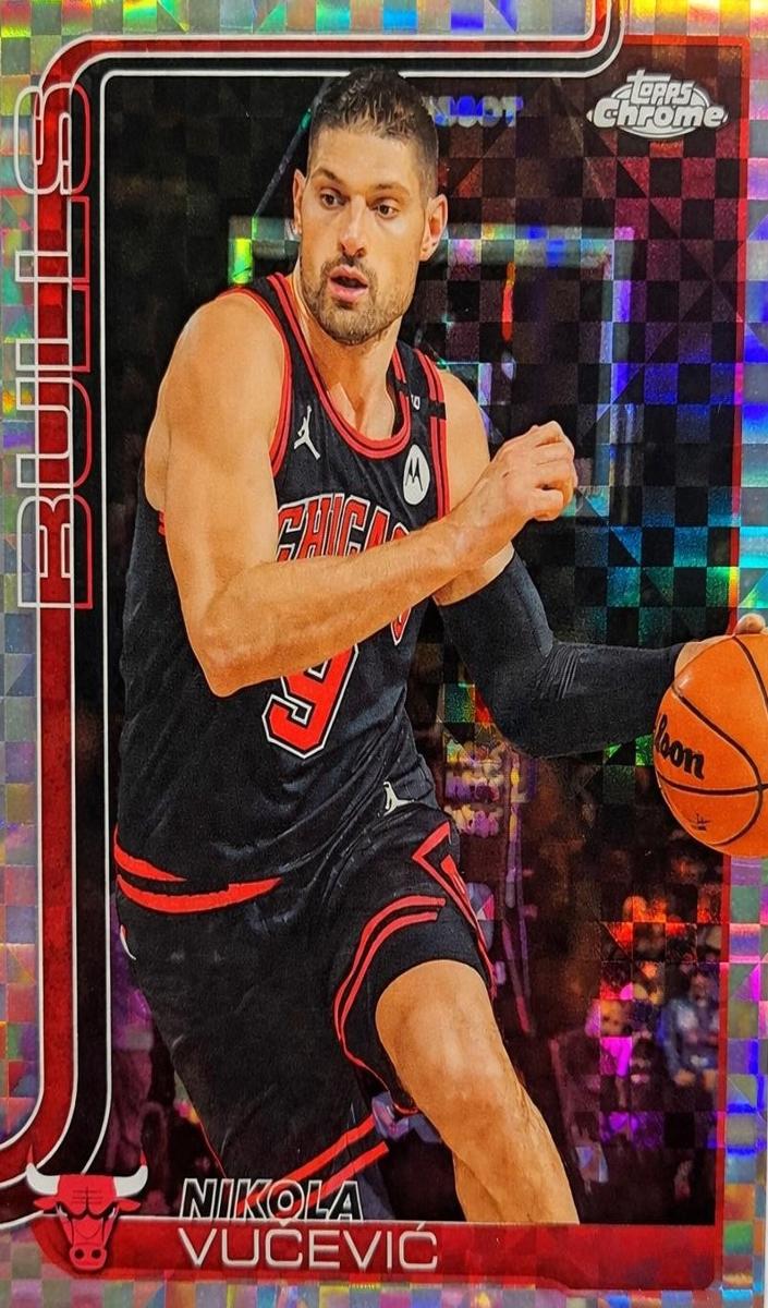 Nikola Vucevic 2025-26 Topps Chrome Basketball card