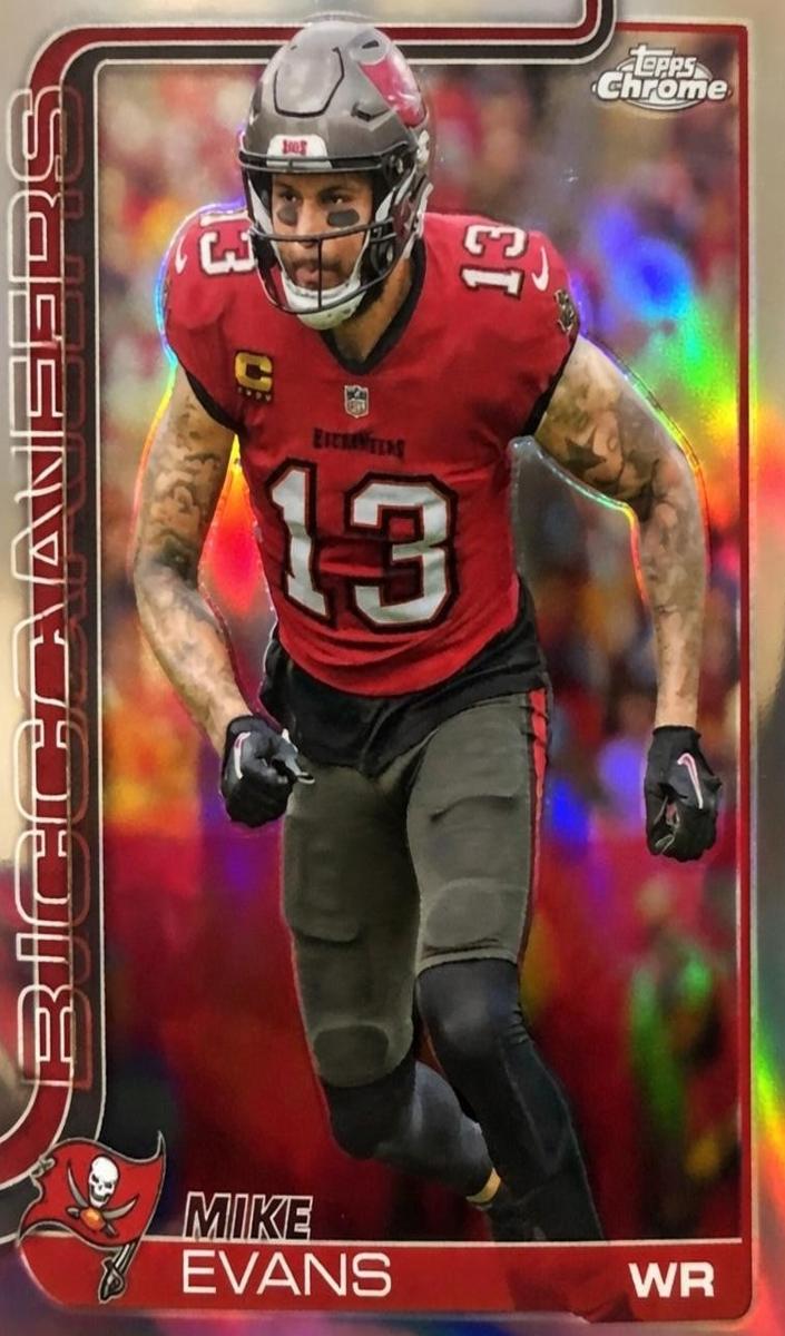 Mike Evans 2025 Topps Chrome Football card