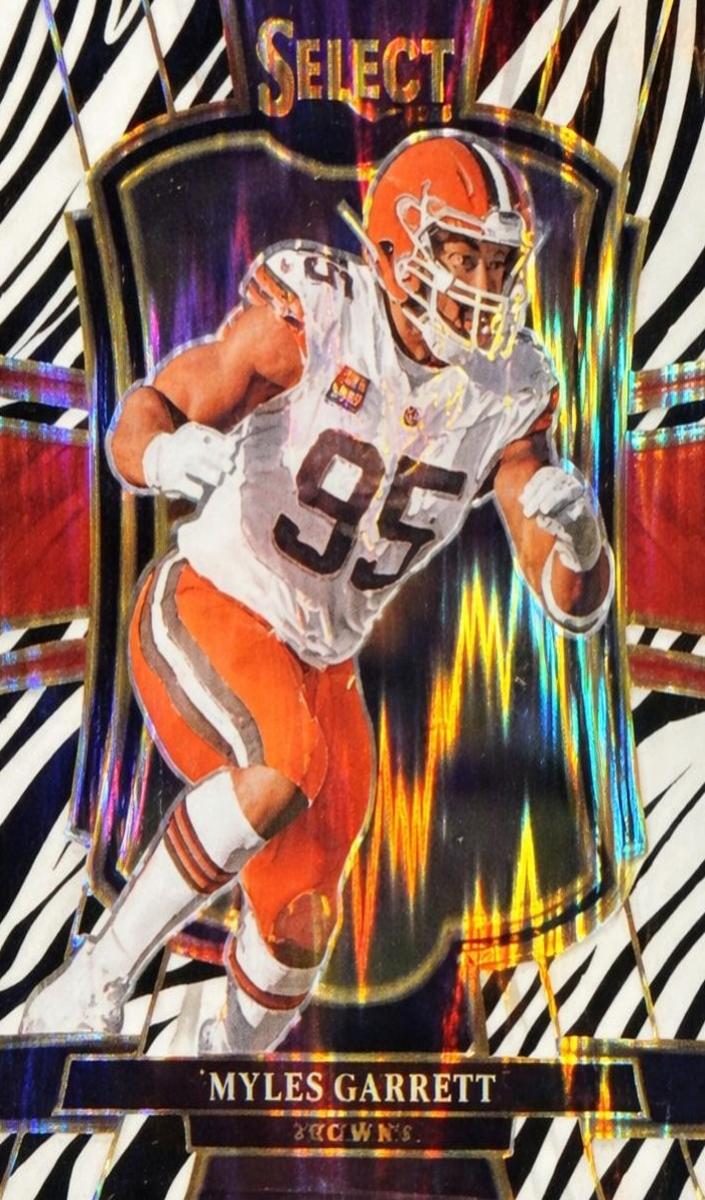 Myles Garrett 2025 Select Football card