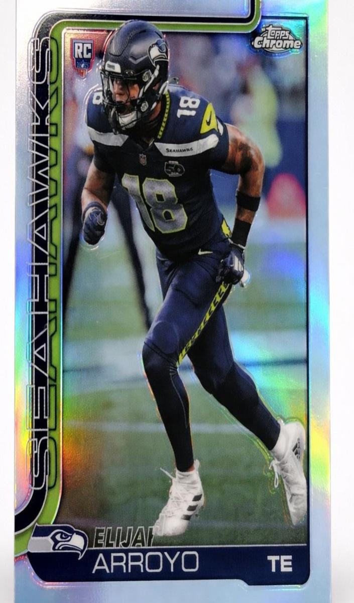Elijah Arroyo 2025 Topps Chrome Football card