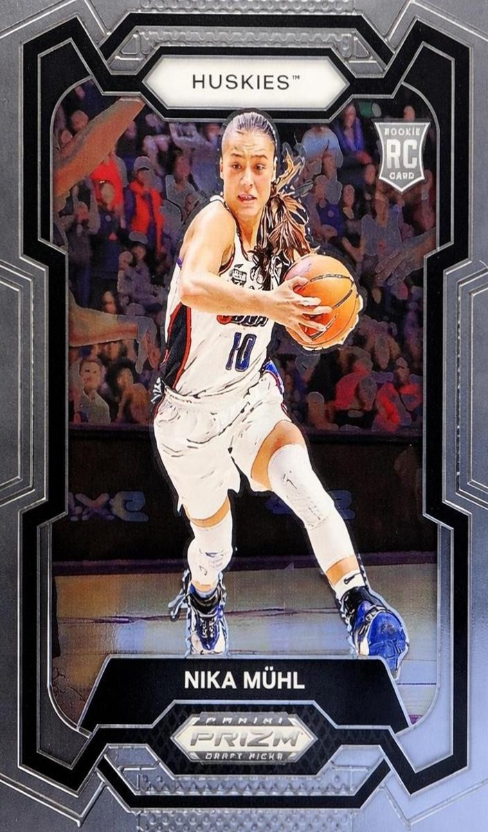Nika Muhl card