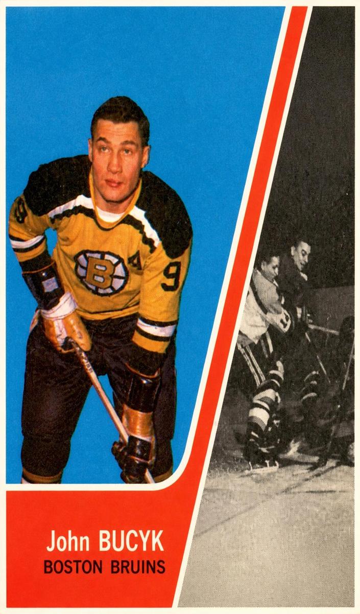 1960 Topps Johnny Bucyk #11 card