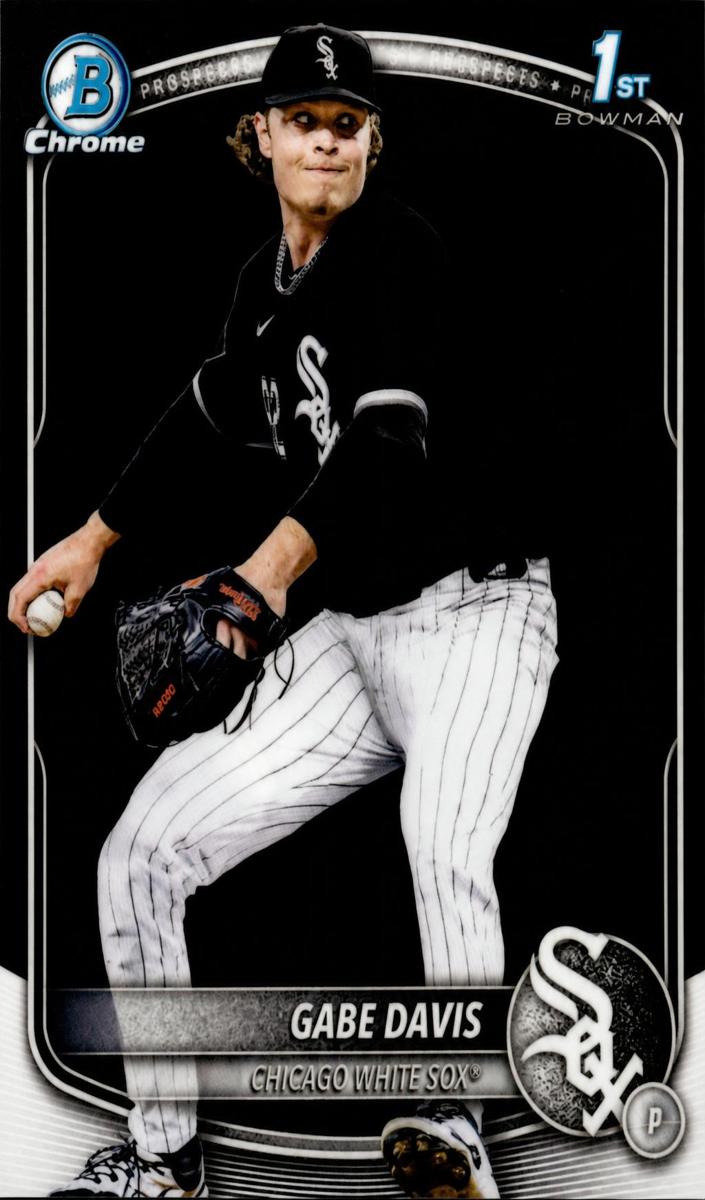 Gabe Davis 2025 Bowman Draft Chrome card