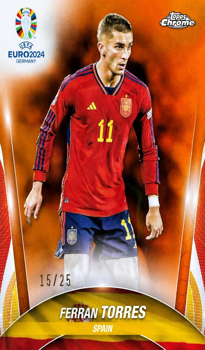 2024 Ferran Torres [Orange Refractor] #136