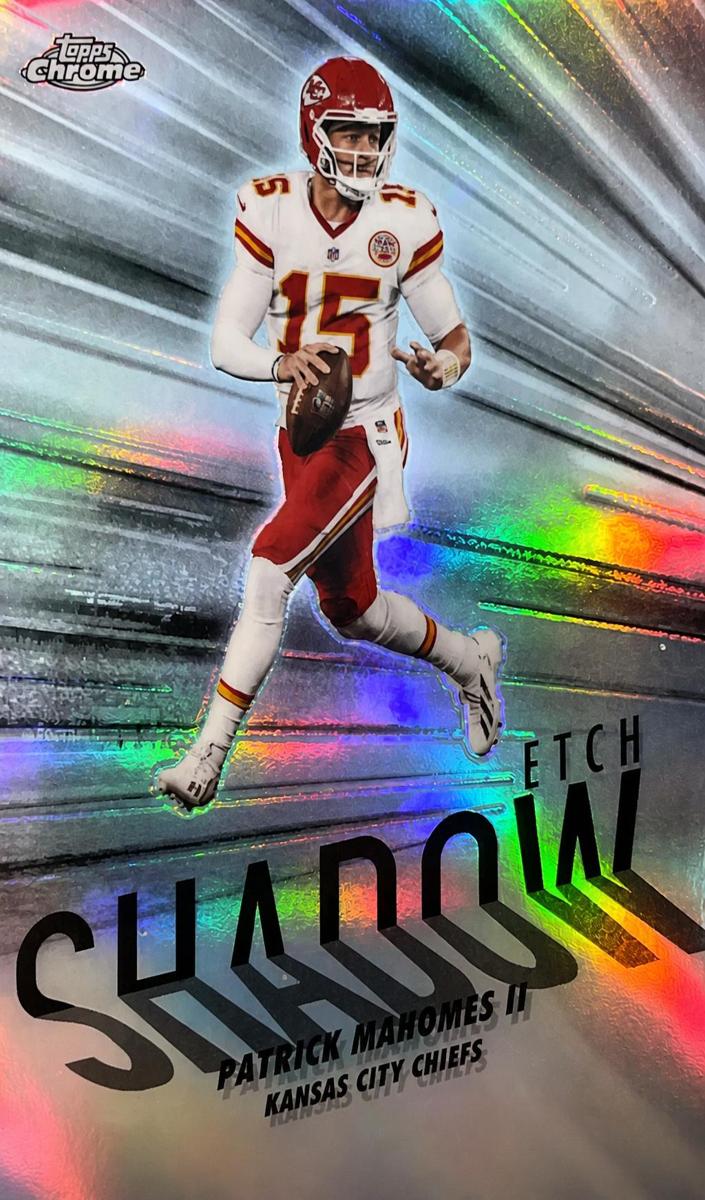 2025 Topps Chrome Shadow Etch Patrick Mahomes II #SE-1 card