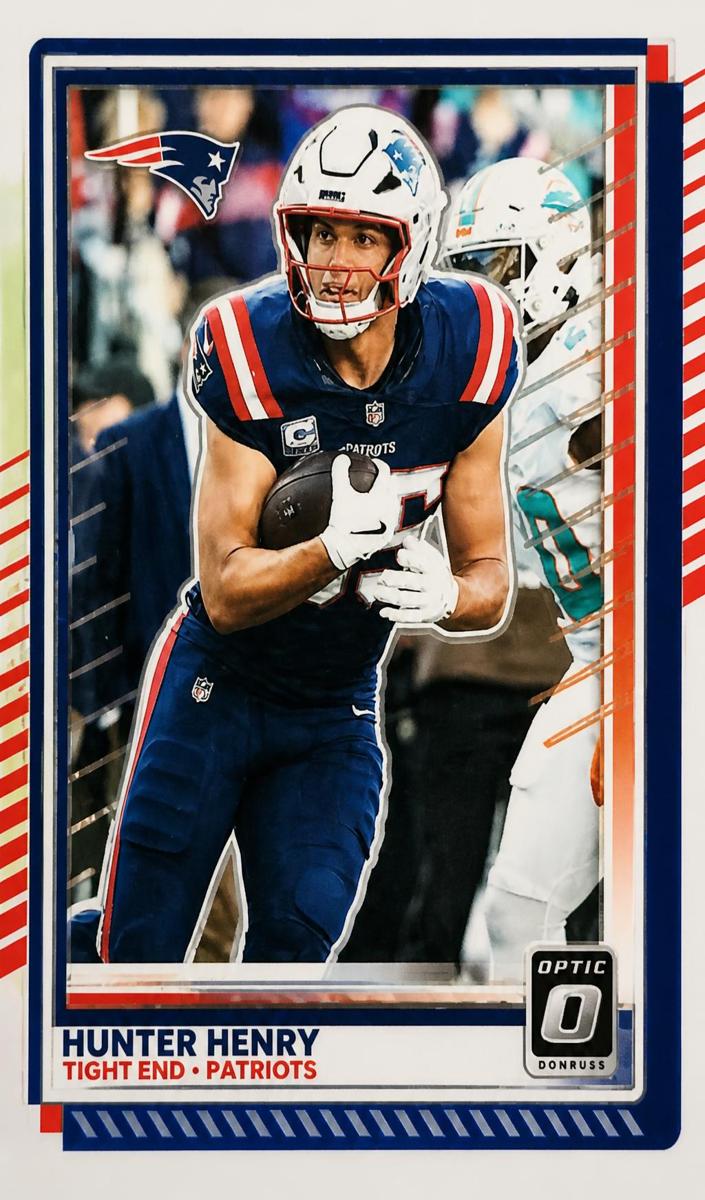 Hunter Henry 2025 Donruss Optic Football card