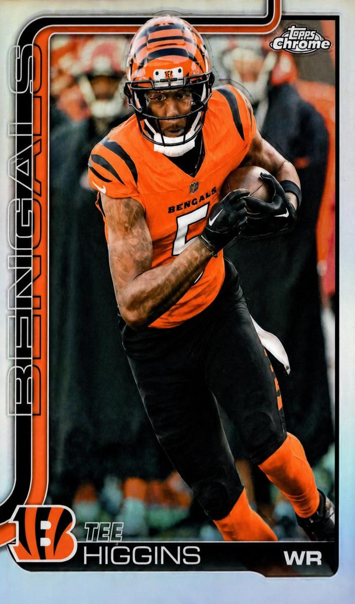 Tee Higgins 2025 Topps Chrome Football card