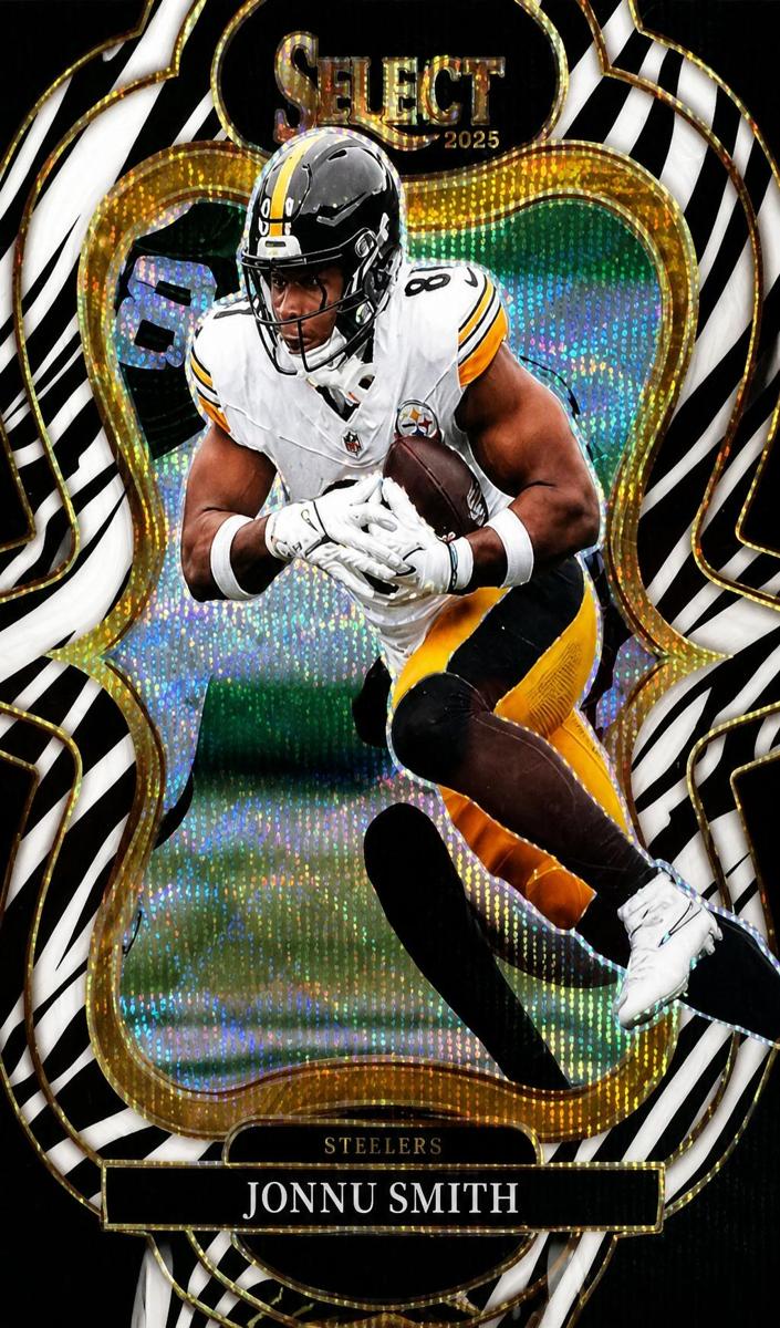 Jonnu Smith 2025 Select Football card