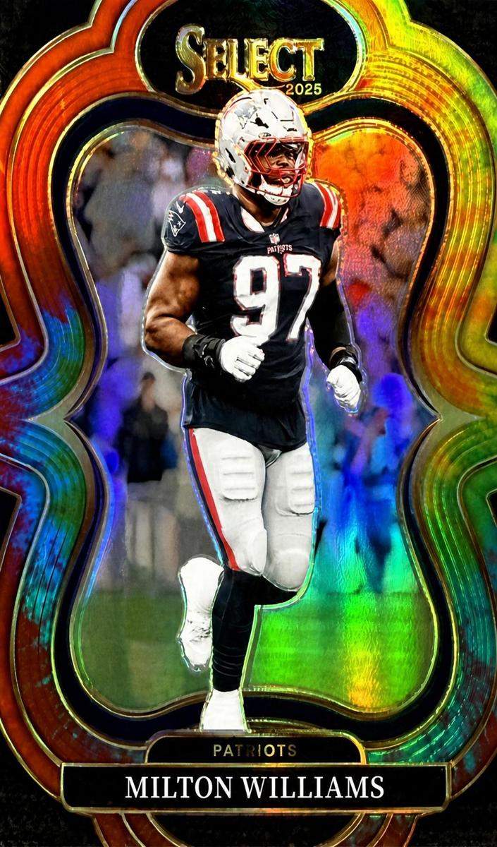 Milton Williams 2025 Select Football card