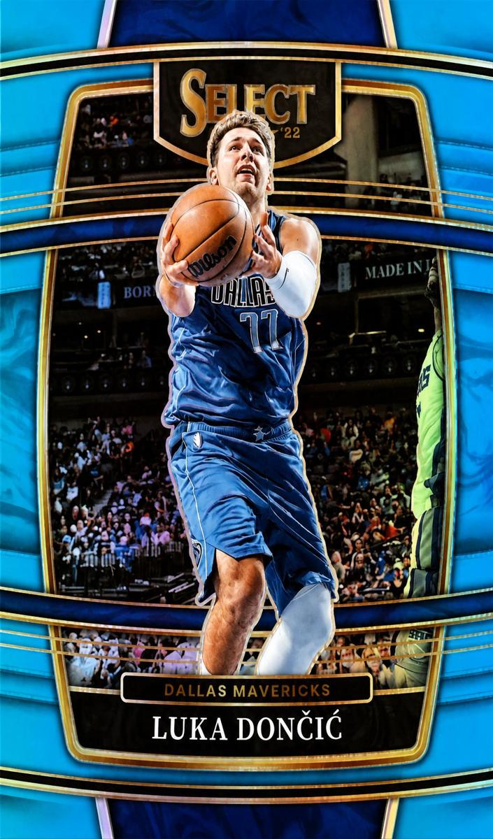 2021 Luka Doncic [Light Blue Prizm] #12