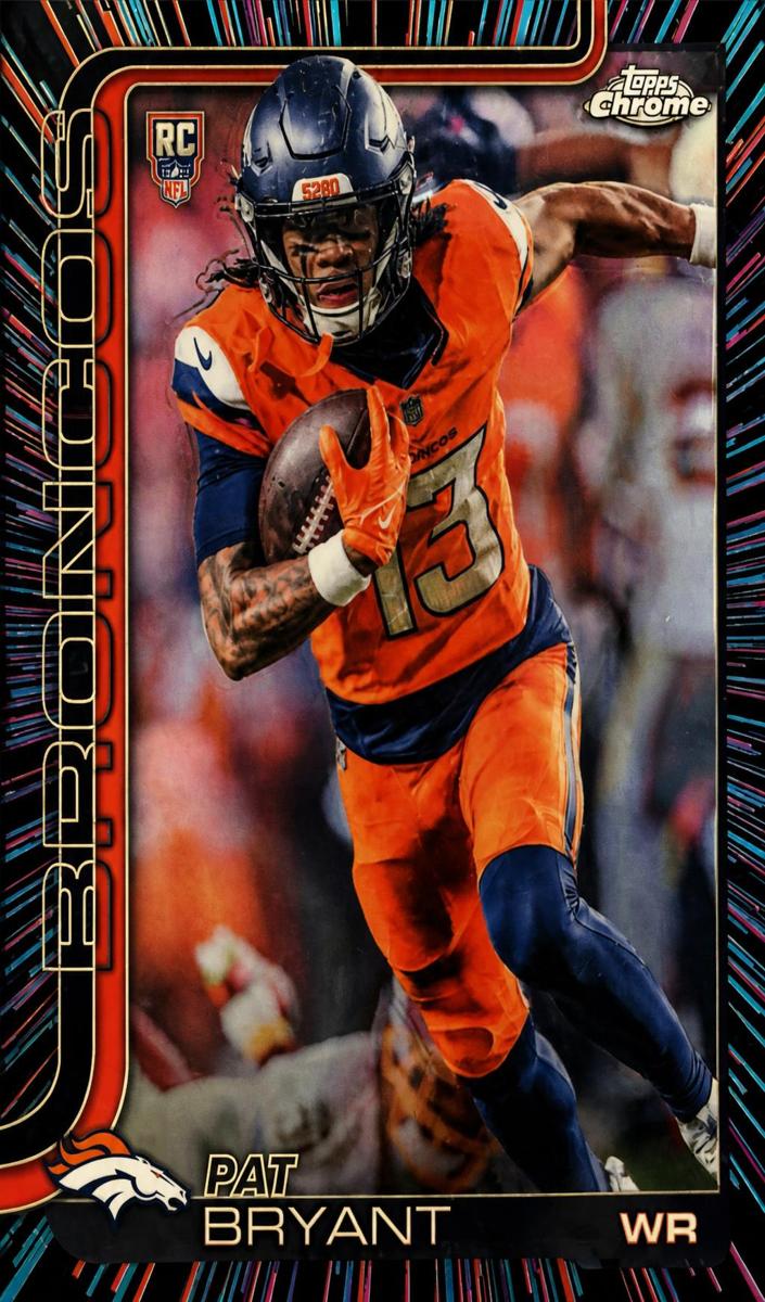 2025 Topps Chrome Pat Bryant [Neon Pulse Refractor] #313 card