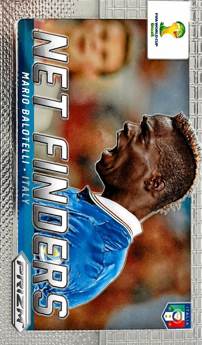 2014 Panini Prizm World Cup Mario Balotelli #17 card