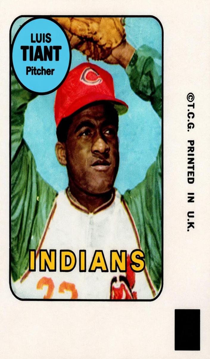 1969 Topps Luis Tiant #43 card