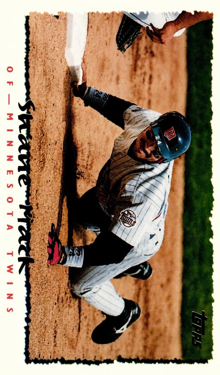 1995 Topps Shane Mack #8 card