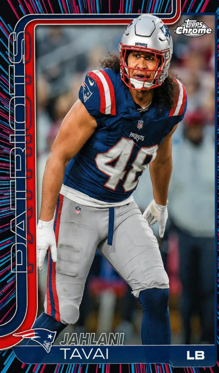 Jahlani Tavai 2025 Topps Chrome Football card