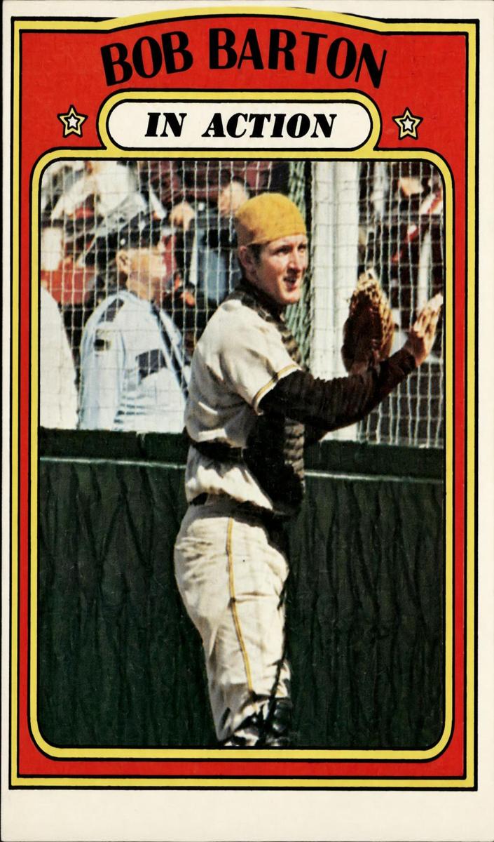 1972 Topps Bob Barton [In Action] #40 card