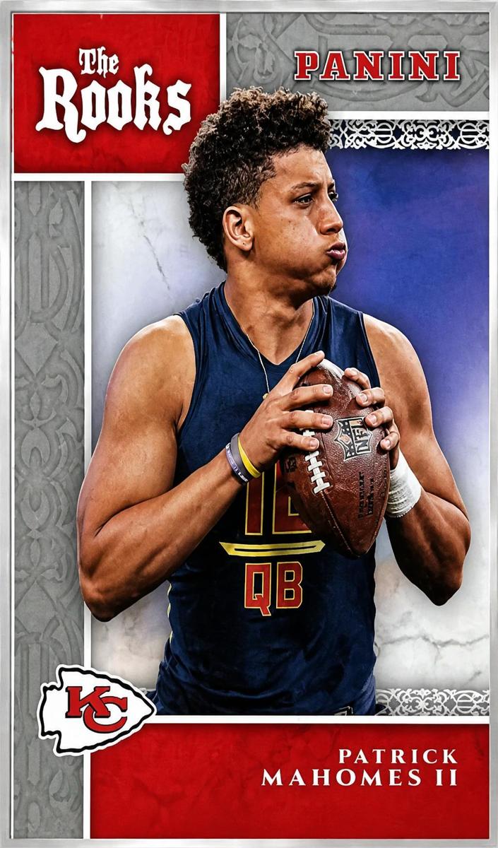 2017 Panini the Rooks Patrick Mahomes II #RO-PM card