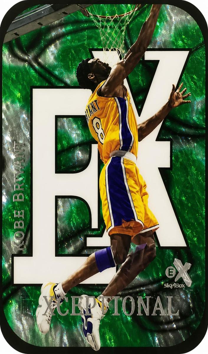 1999 Skybox E-X Kobe Bryant [Green] #10XC card
