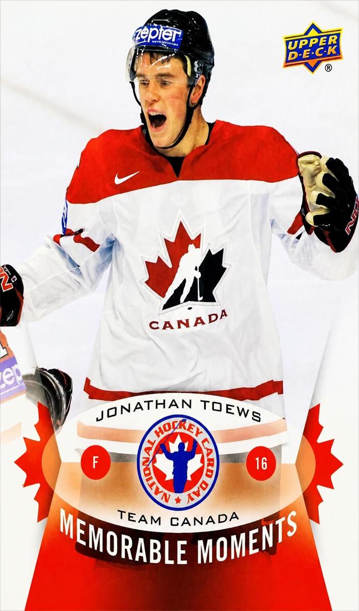2015 Jonathan Toews #NHCD-16