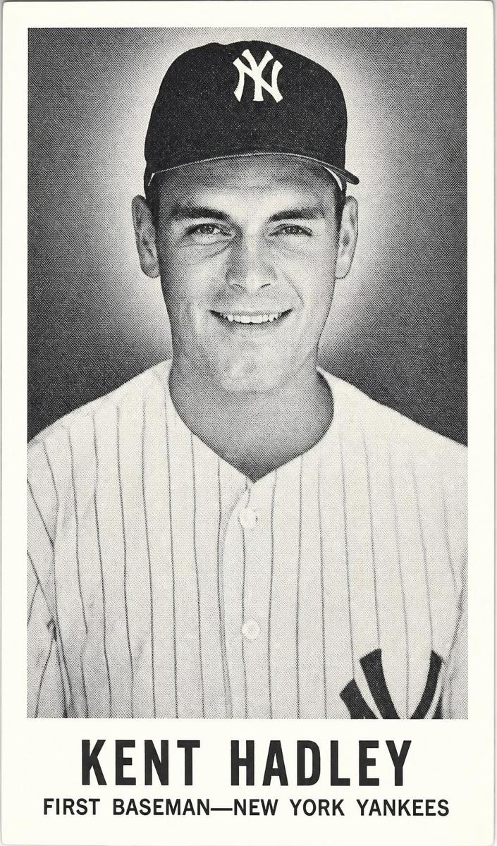 1960 Leaf Kent Hadley #135 card