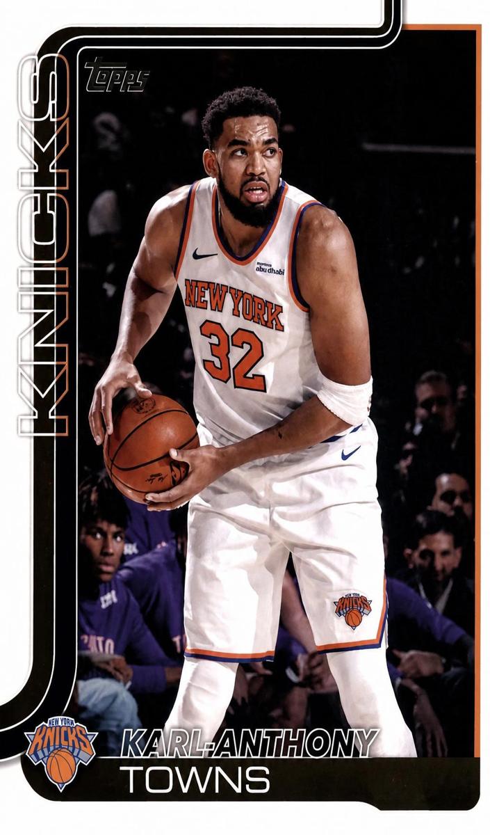 Karl-Anthony Towns 2025 Topps Basketball card