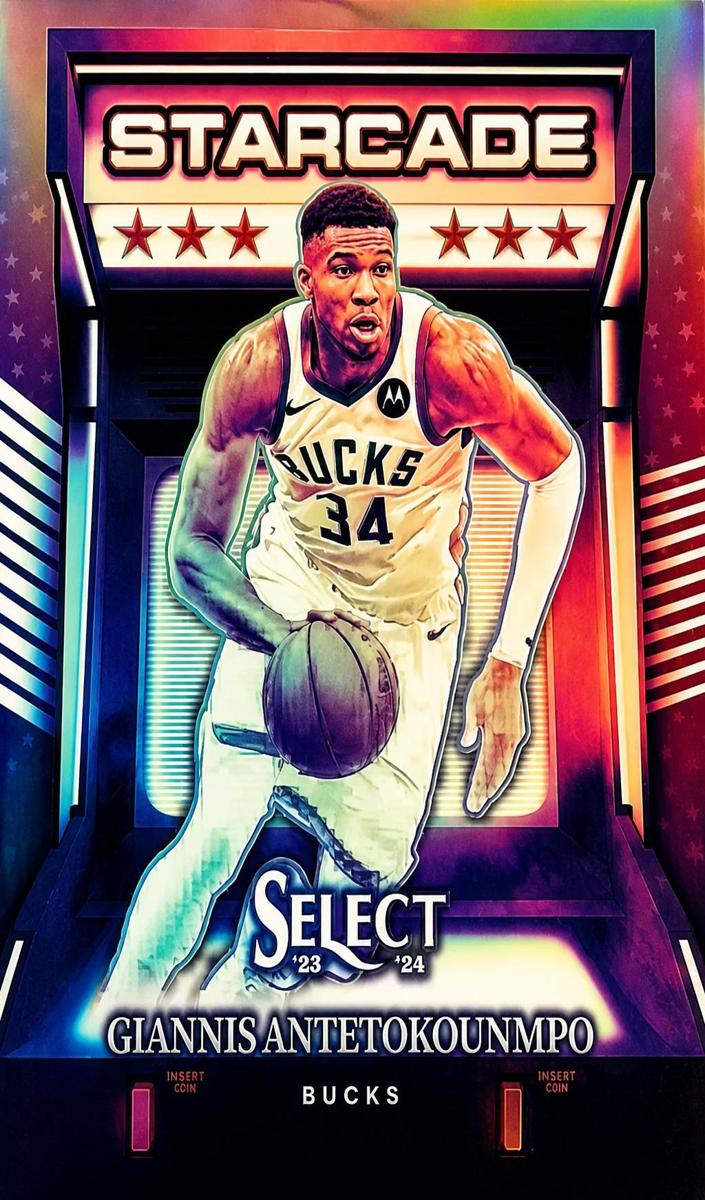 2023 Giannis Antetokounmpo #19