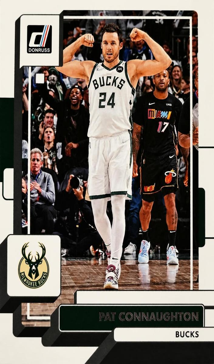 2022 Pat Connaughton #58