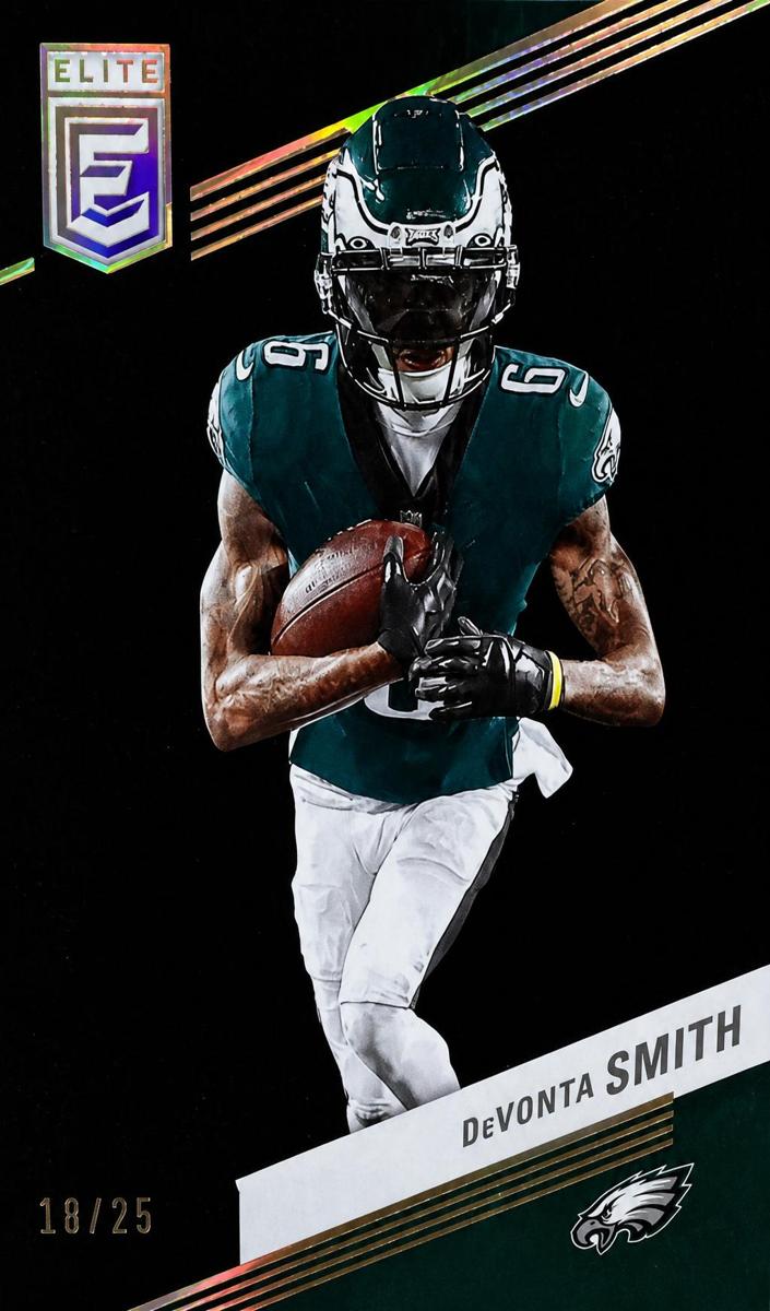 DeVonta Smith 2023 Donruss Optic Football card