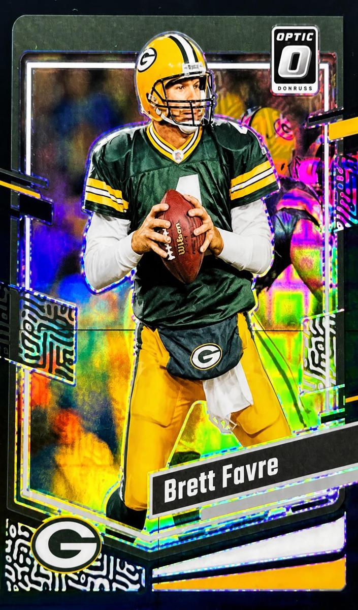 Brett Favre 2023 Donruss Optic Football card
