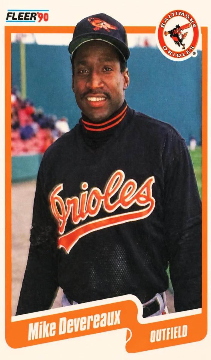 1990 Fleer Mike Devereaux #175 card
