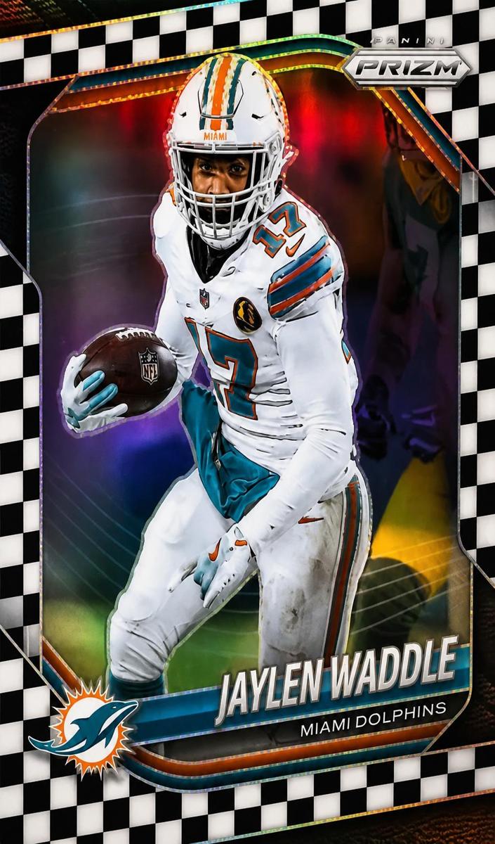 Jaylen Waddle 2025 Prizm Football card