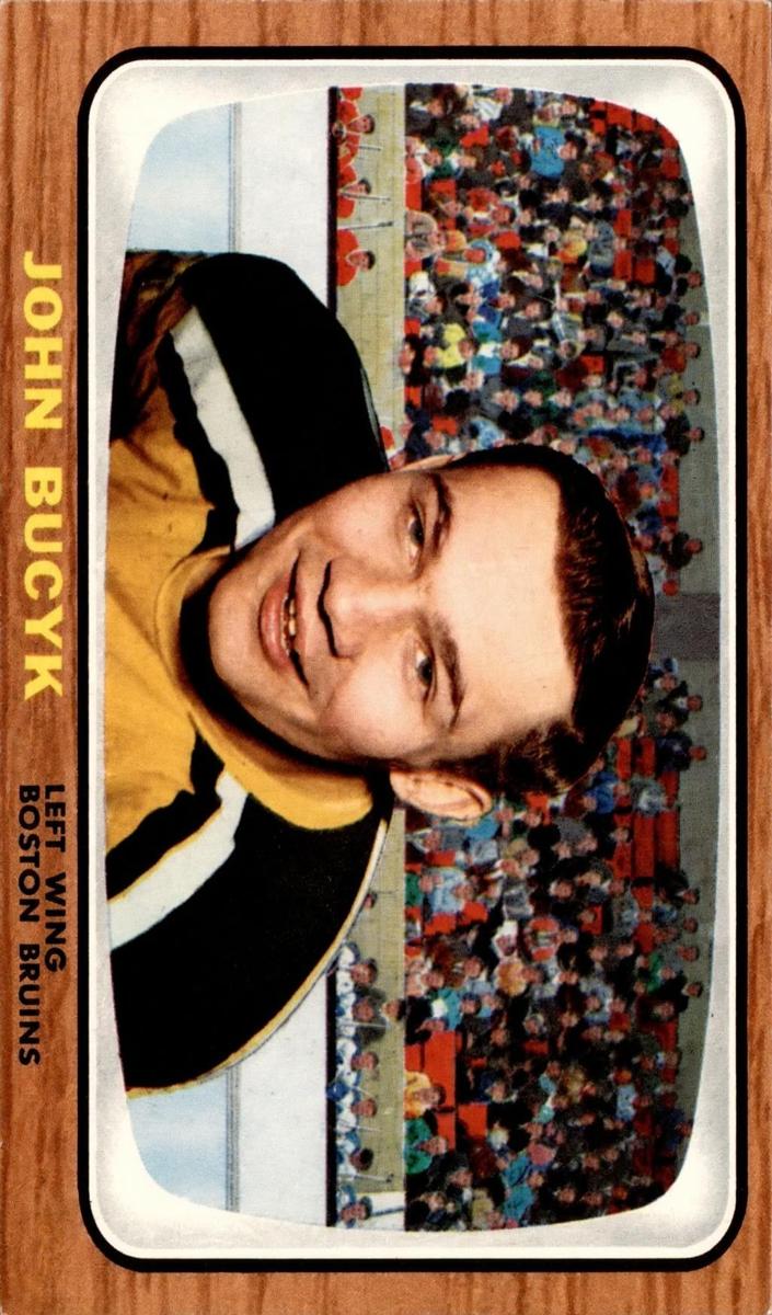 1966 Topps Johnny Bucyk #39 card