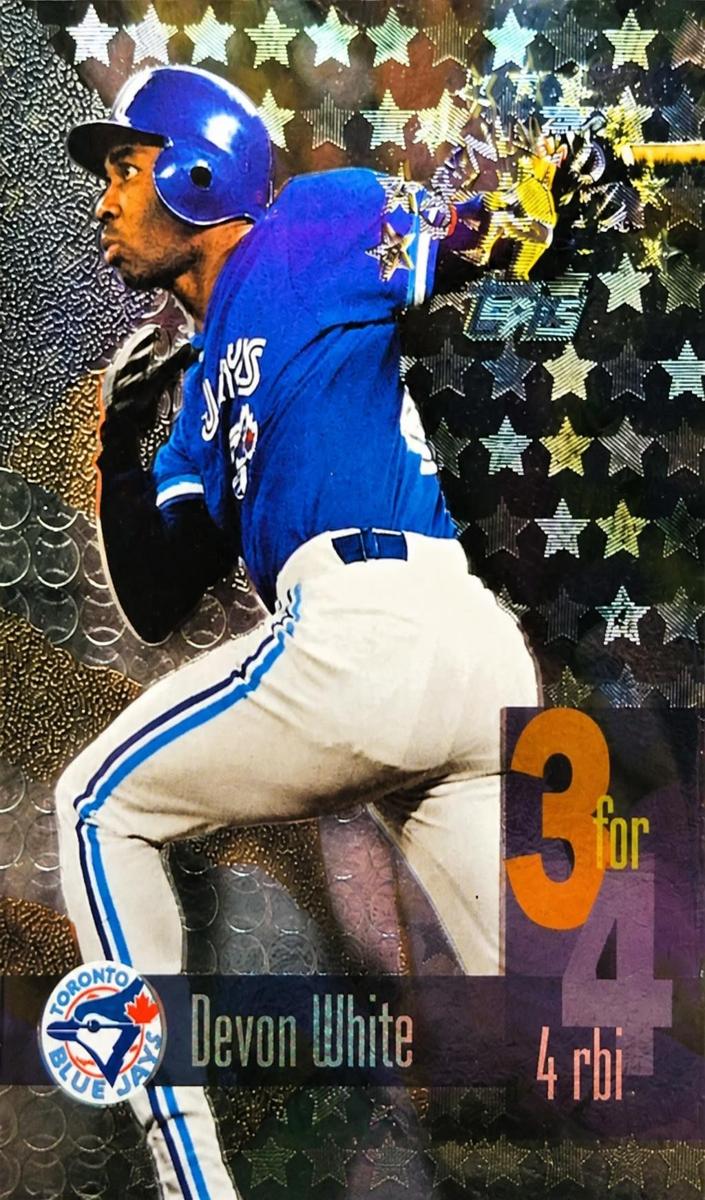 1995 Topps Devon White #10 card