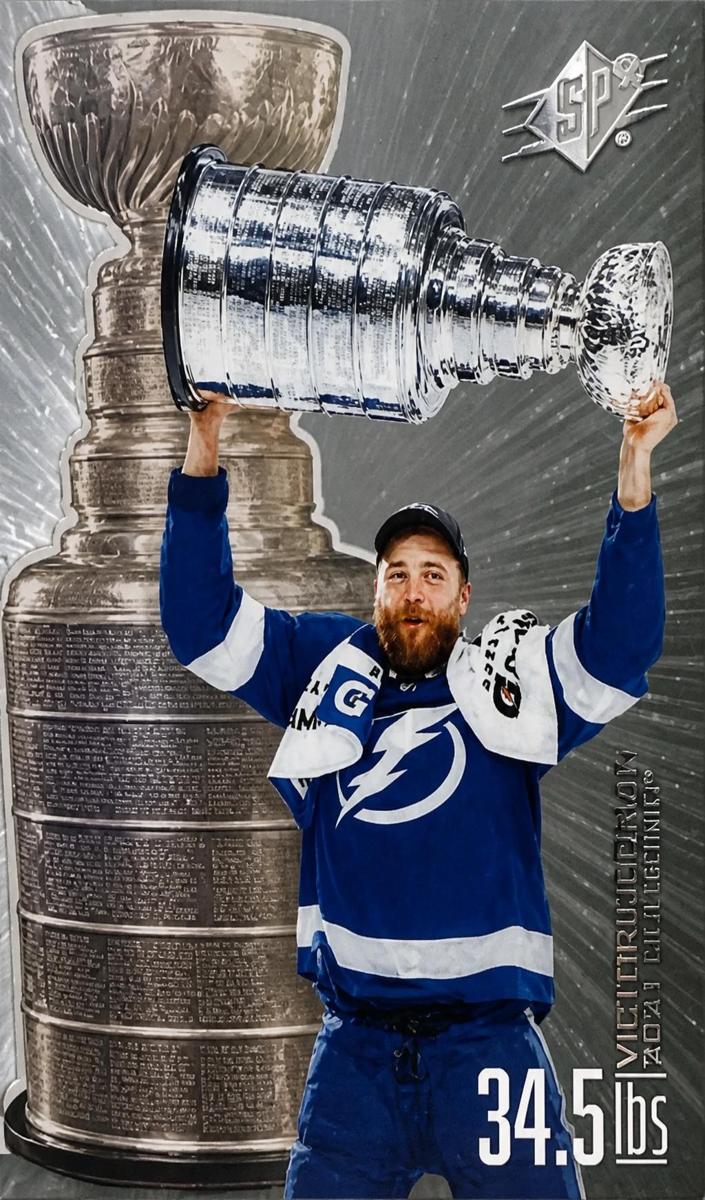 2025 SPx Victor Hedman #SC-6 card