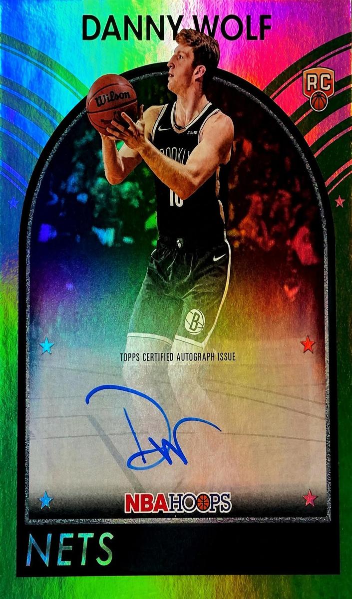 2025 Danny Wolf [Green Hoops] #89S-D