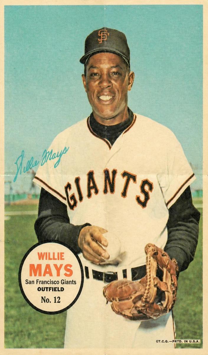 1967 Willie Mays #12
