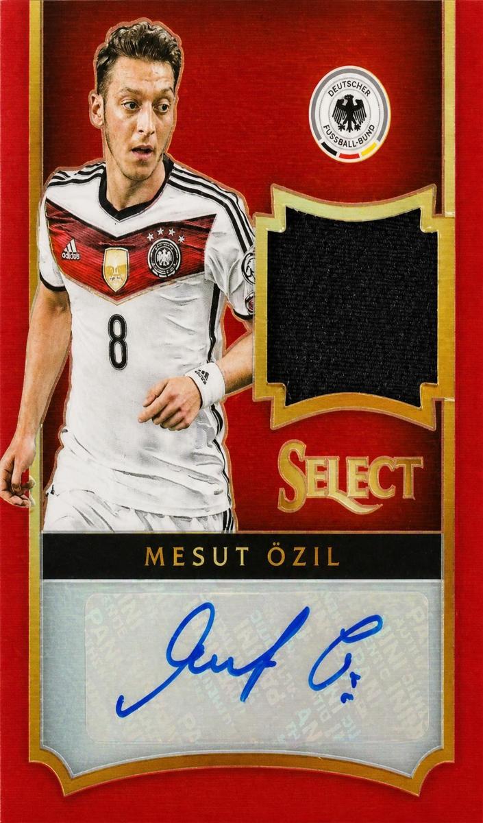 2015 Panini Select Mesut Ozil [Red] #29 card