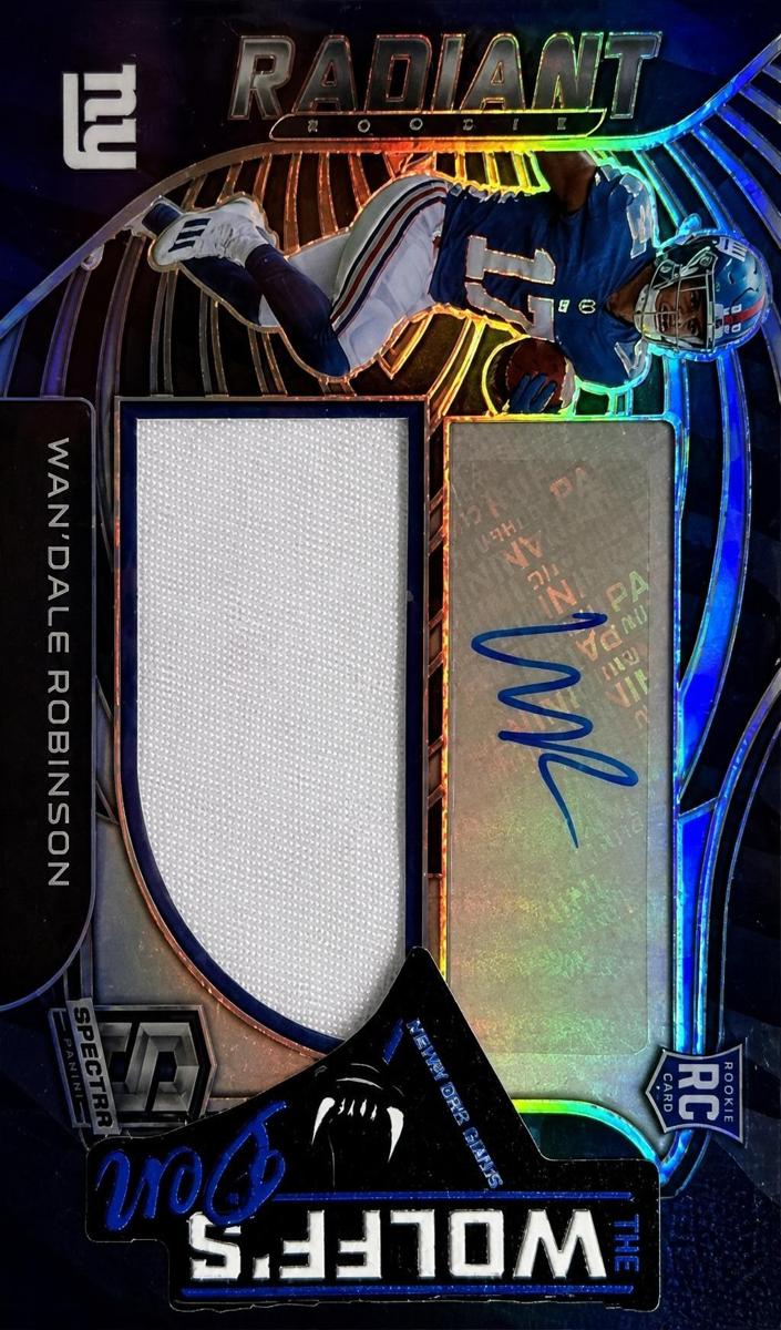 2022 Panini Spectra Wan'Dale Robinson #RAD-WDR card