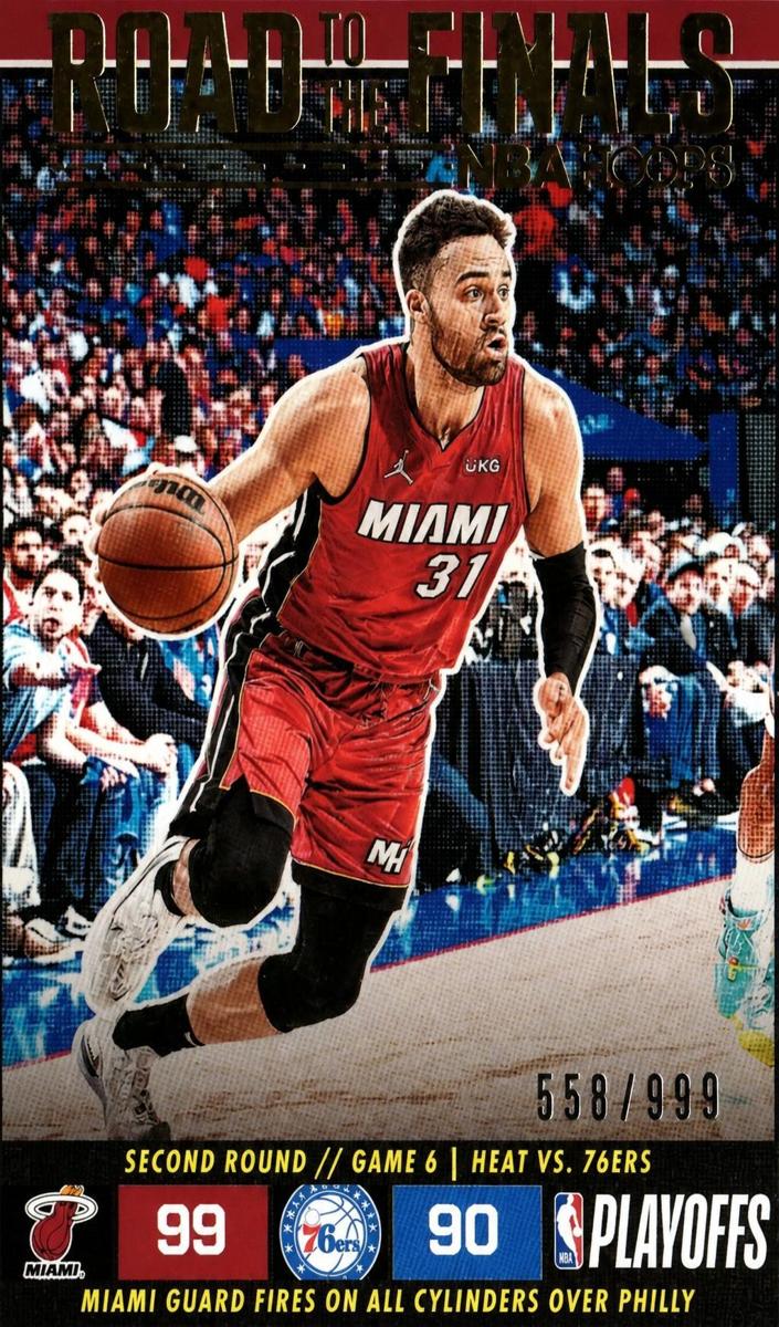 2022 Panini Hoops Max Strus #64 card