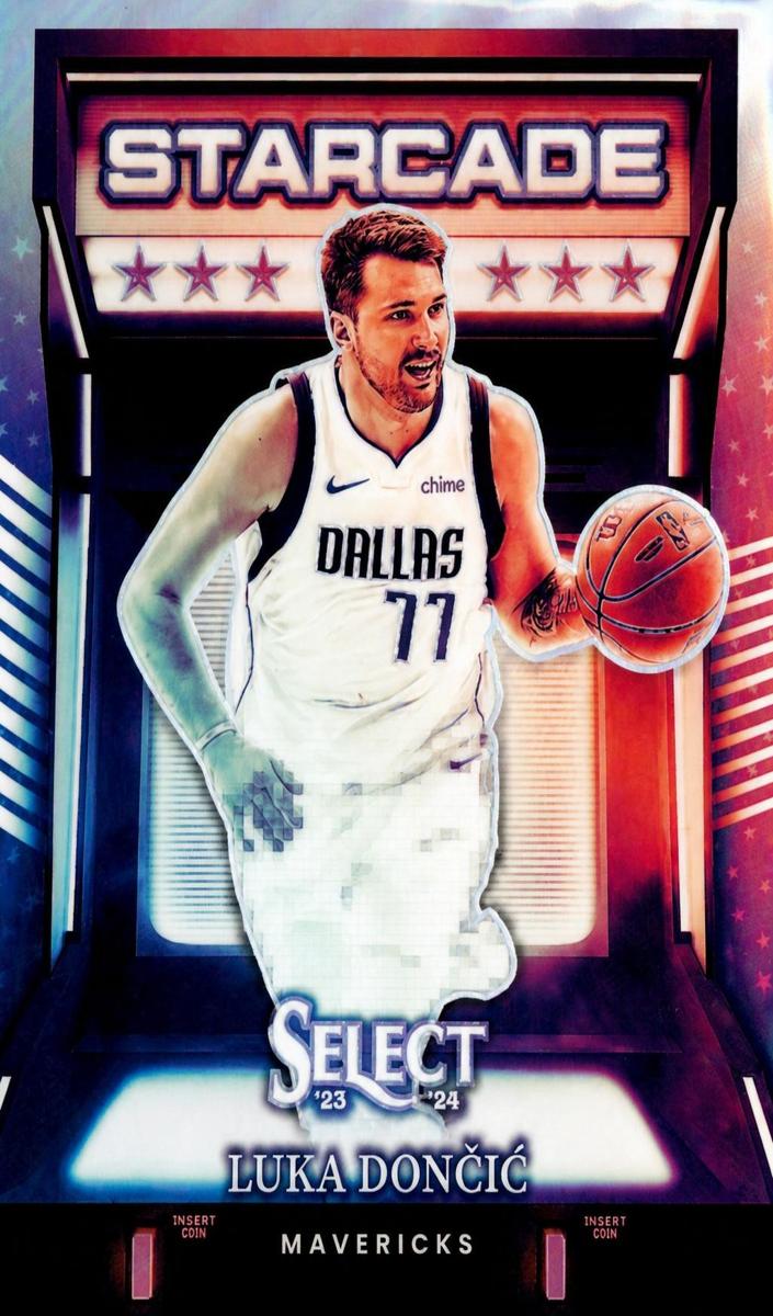 2023 Panini Select Luka Doncic #17 card