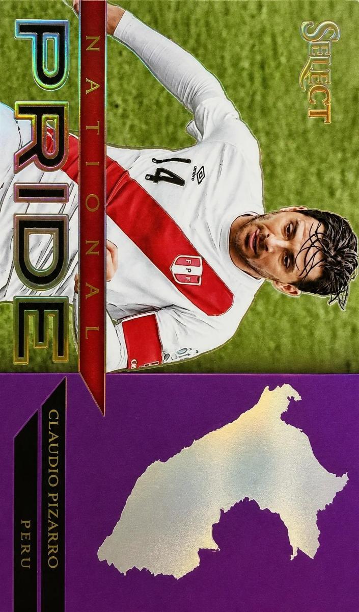 2015 Panini Select Claudio Pizarro [Purple] #26 card
