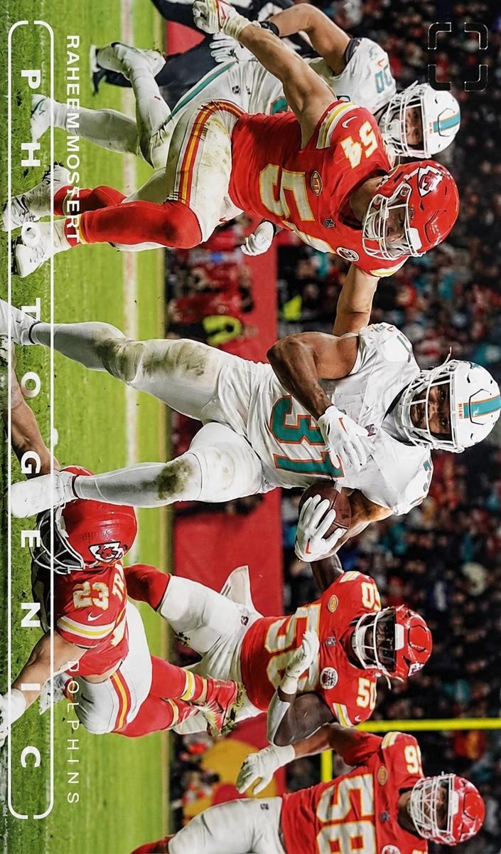 2024 Panini PhotoGenic Raheem Mostert #97 card