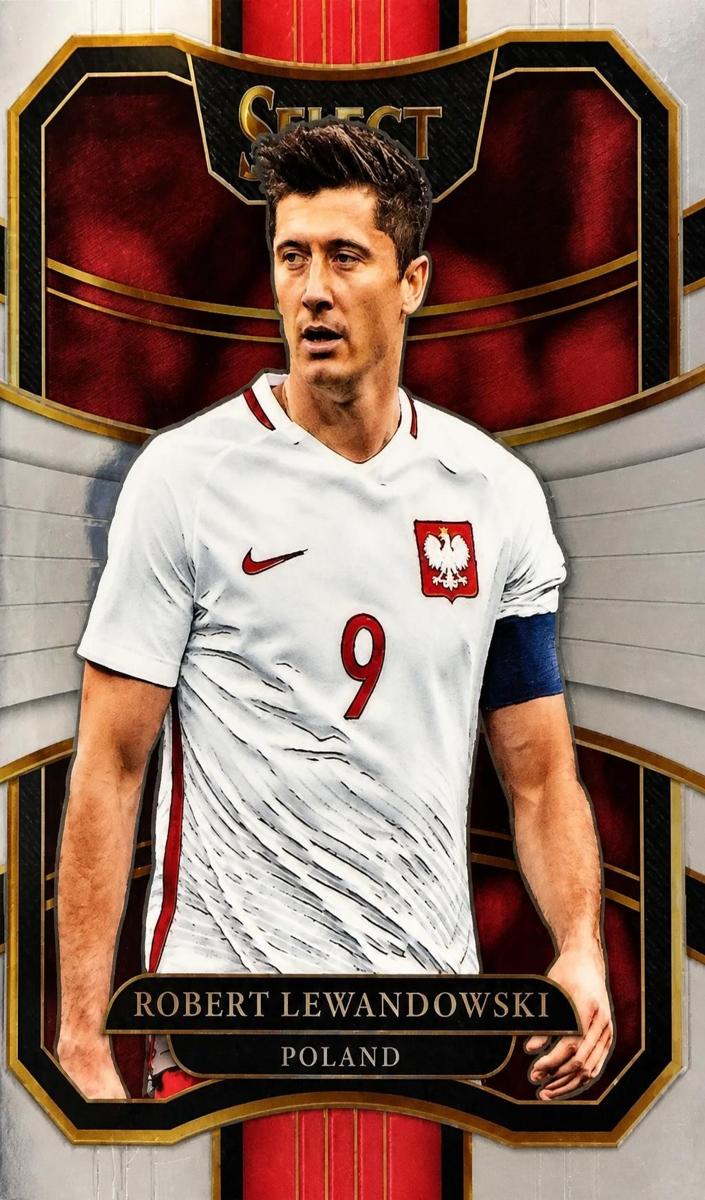 2017 Panini Select Robert Lewandowski [Silver] #30 card